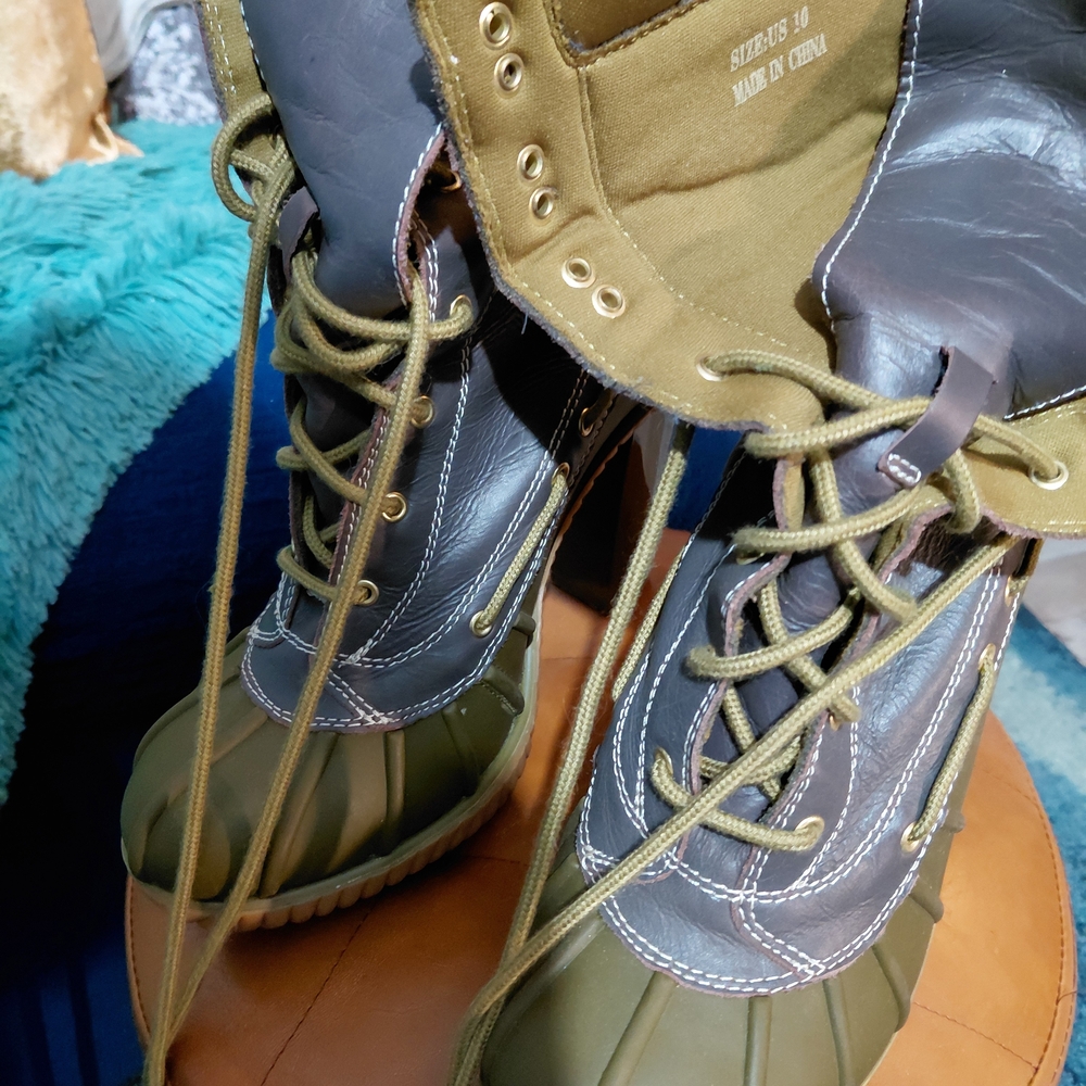MICHAEL Michael Kors Green and Black Ankle Boots